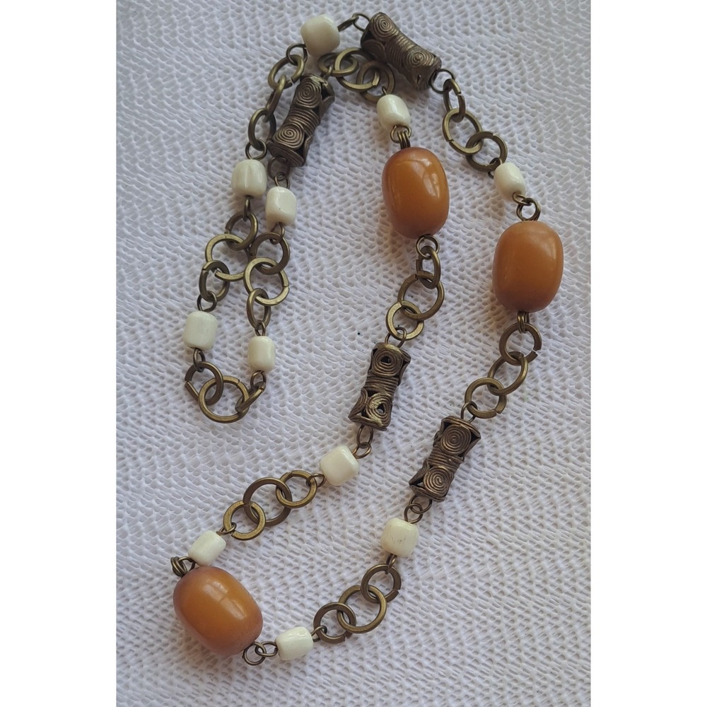 Vintage 1920s Art Deco Butterscotch Bakelite Brass Barrel Necklace - Picture 6 of 7